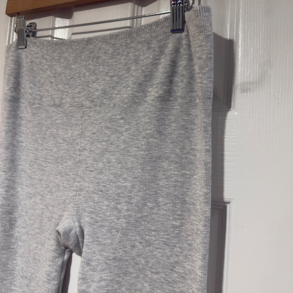 Fabletics Cloud Seamless High-Waisted Split Flare… - image 4